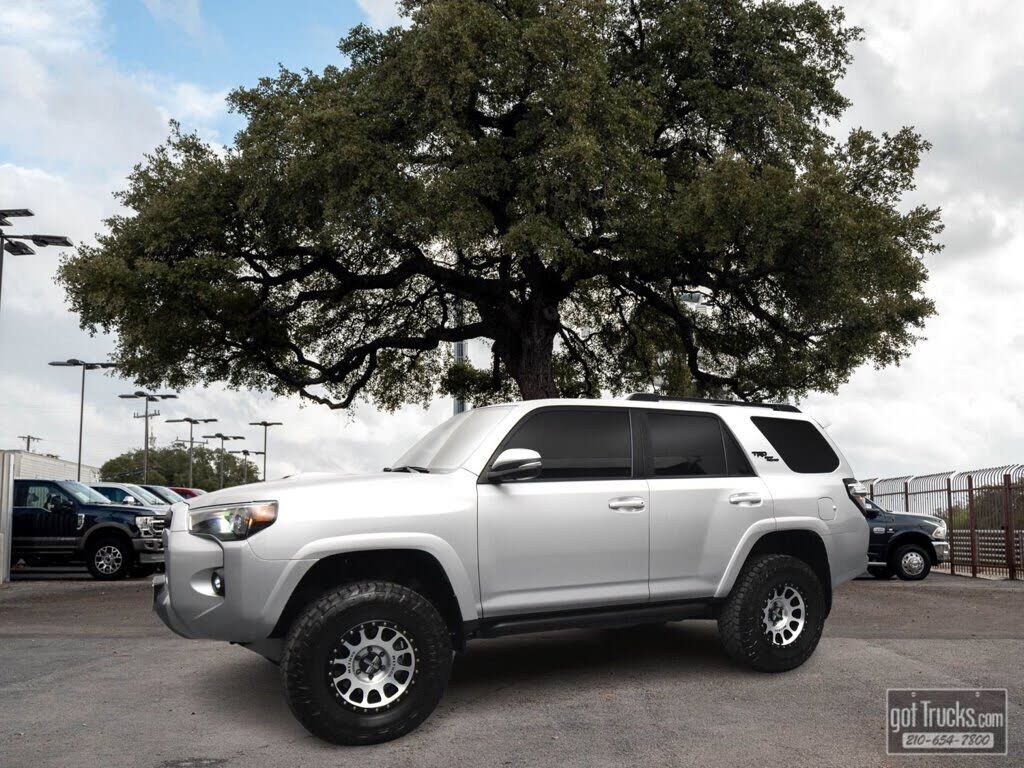 2024 TOYOTA 4-Runner