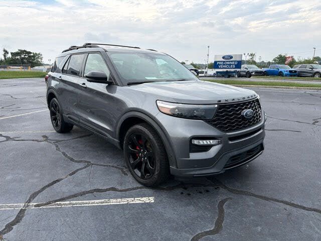 2022 FORD Explorer