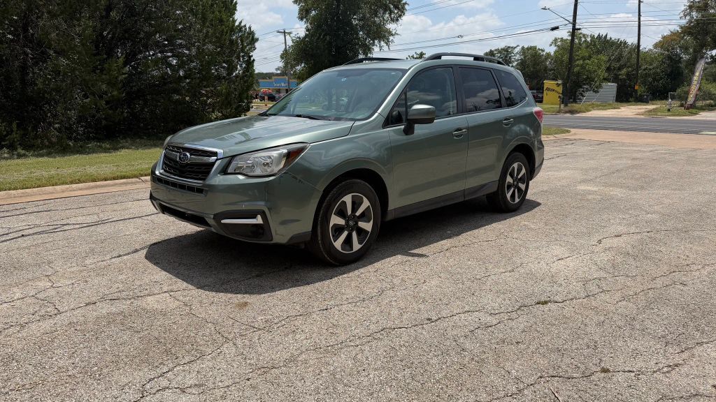 2017 SUBARU Forester