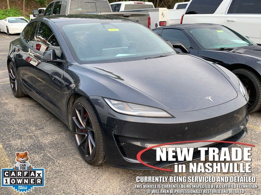 2024 TESLA Model 3