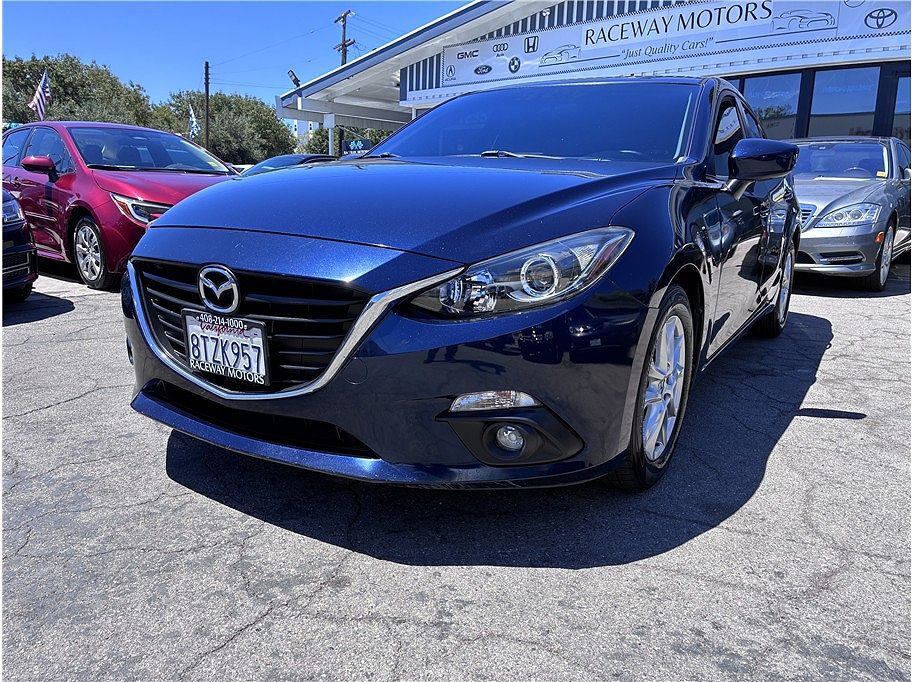 2015 MAZDA Mazda3