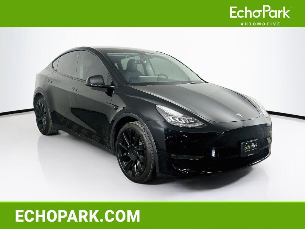 2022 TESLA Model Y