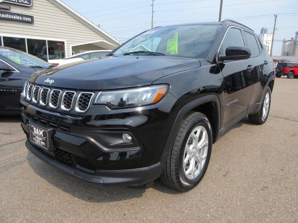 2024 JEEP Compass