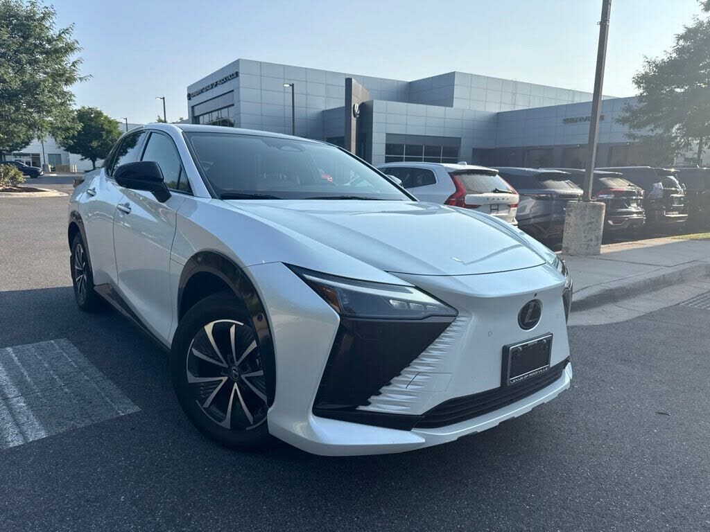 2023 LEXUS RZ 450e
