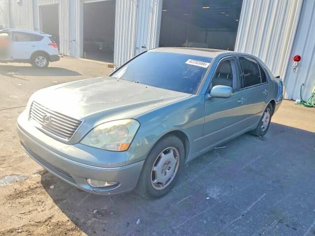 2002 LEXUS LS