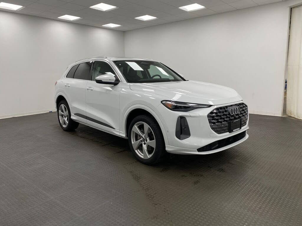 2025 AUDI Q5