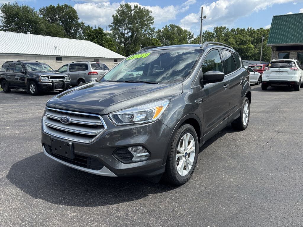 2018 FORD Escape