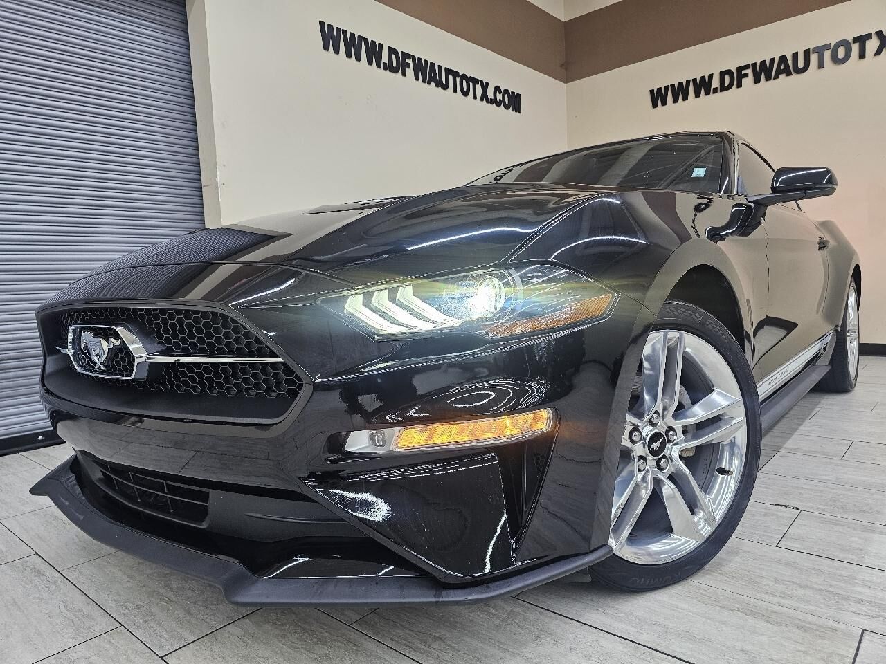 2018 FORD Mustang