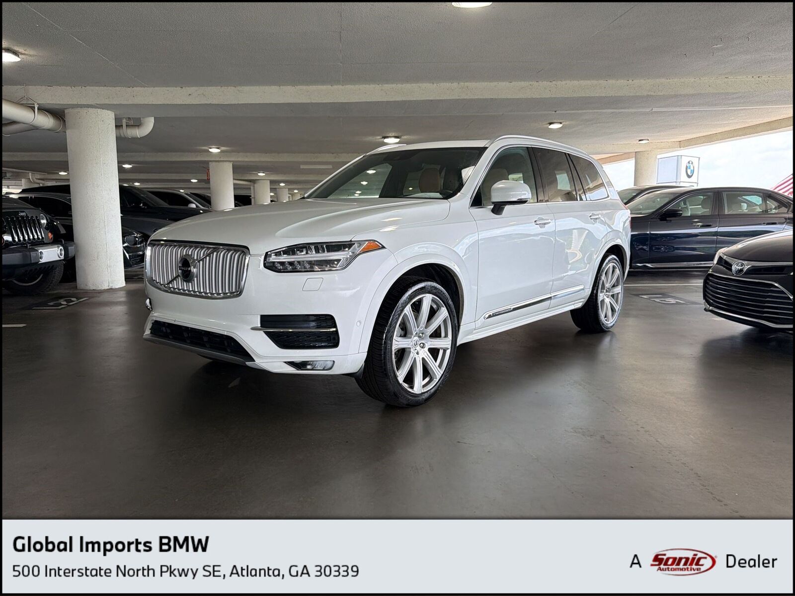 2019 VOLVO XC90