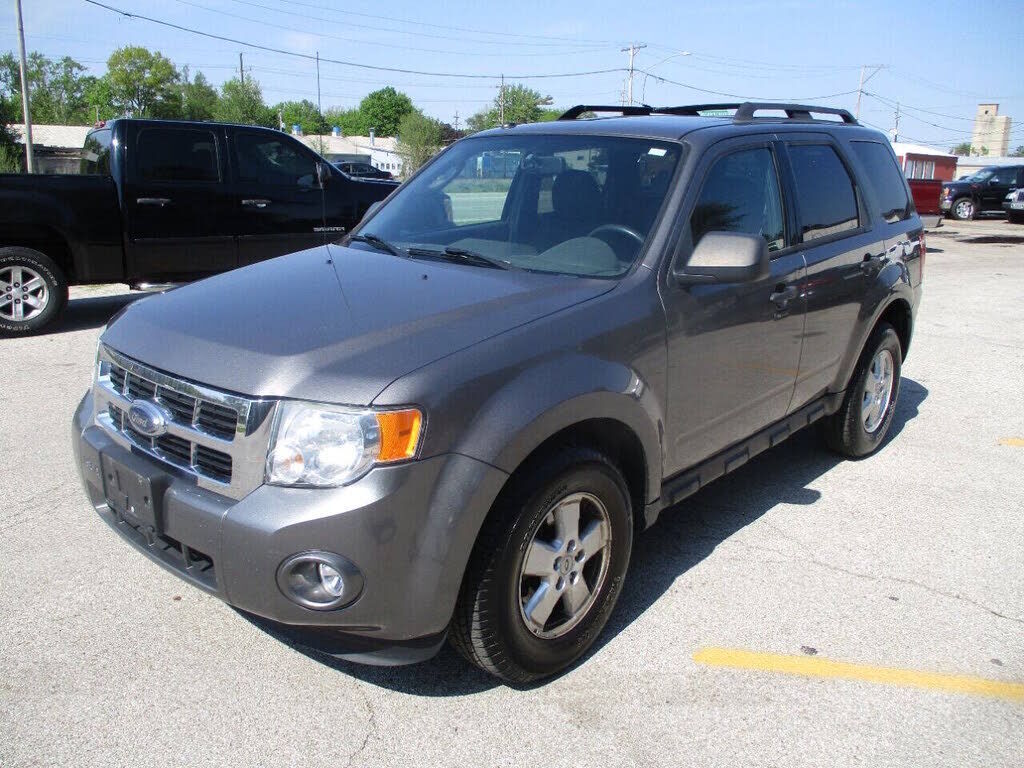 2009 FORD Escape
