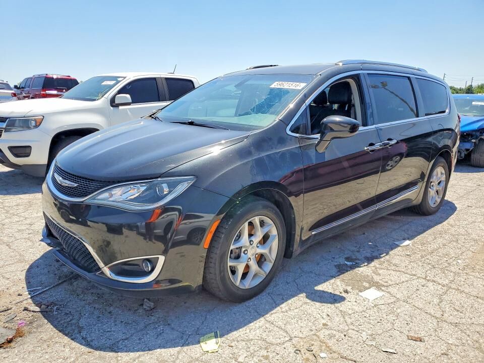 2017 CHRYSLER Pacifica