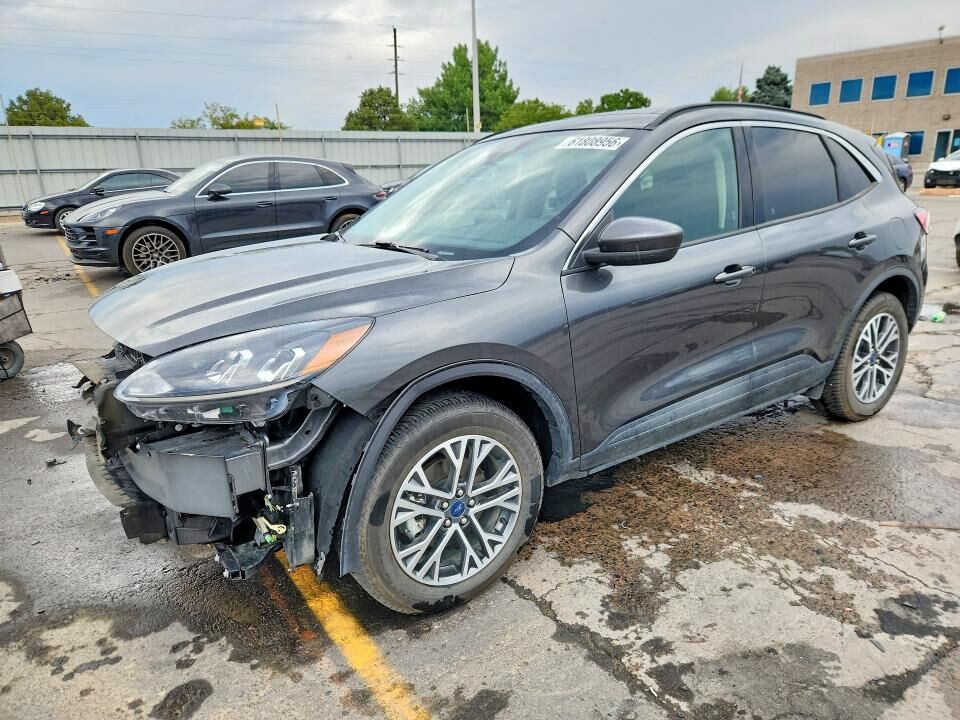 2020 FORD Escape