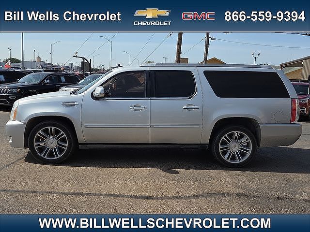 2013 CADILLAC Escalade