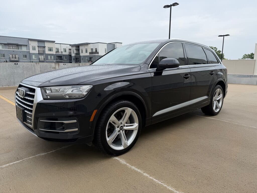 2019 AUDI Q7