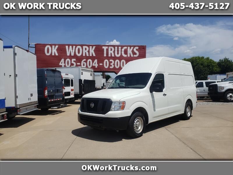 2016 NISSAN NV