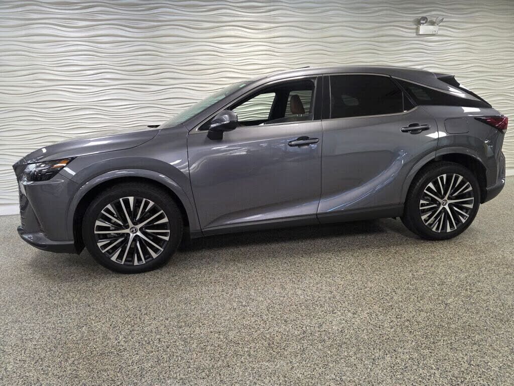2023 LEXUS RX