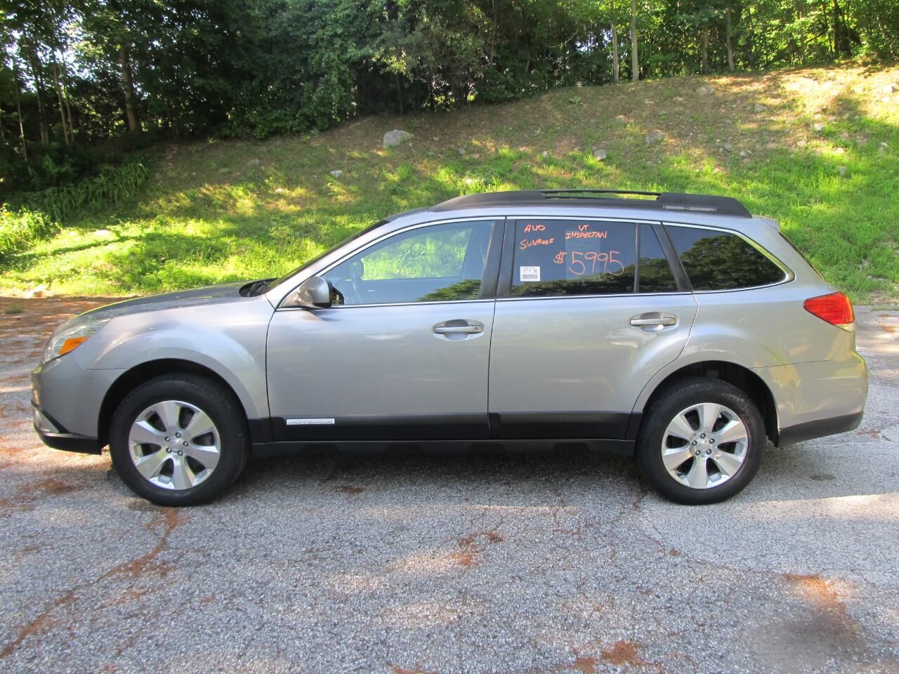 2011 SUBARU Outback