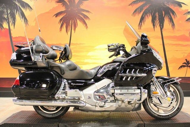 2008 HONDA GL1800