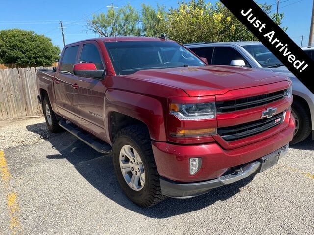 2018 CHEVROLET Silverado