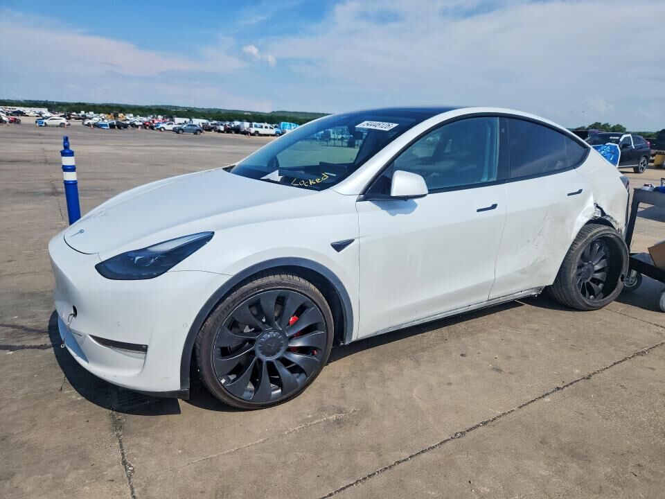 2022 TESLA Model Y