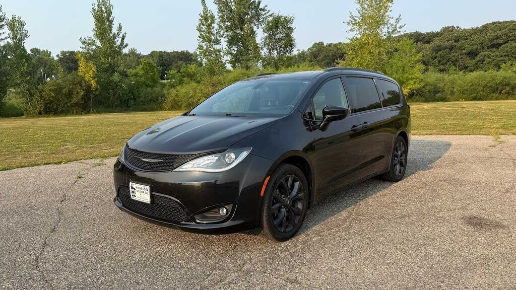 2018 CHRYSLER Pacifica