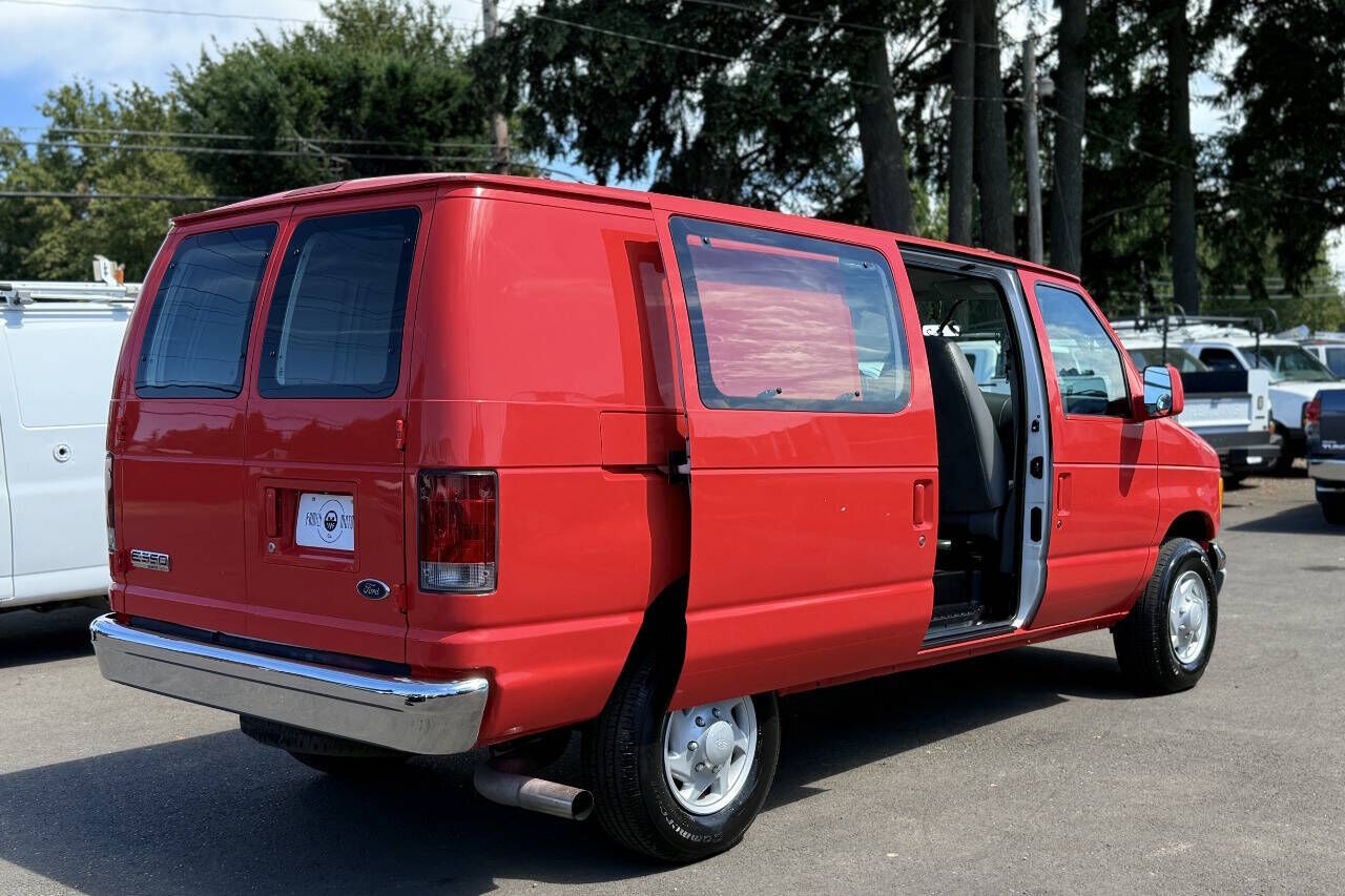 2006 FORD E-350