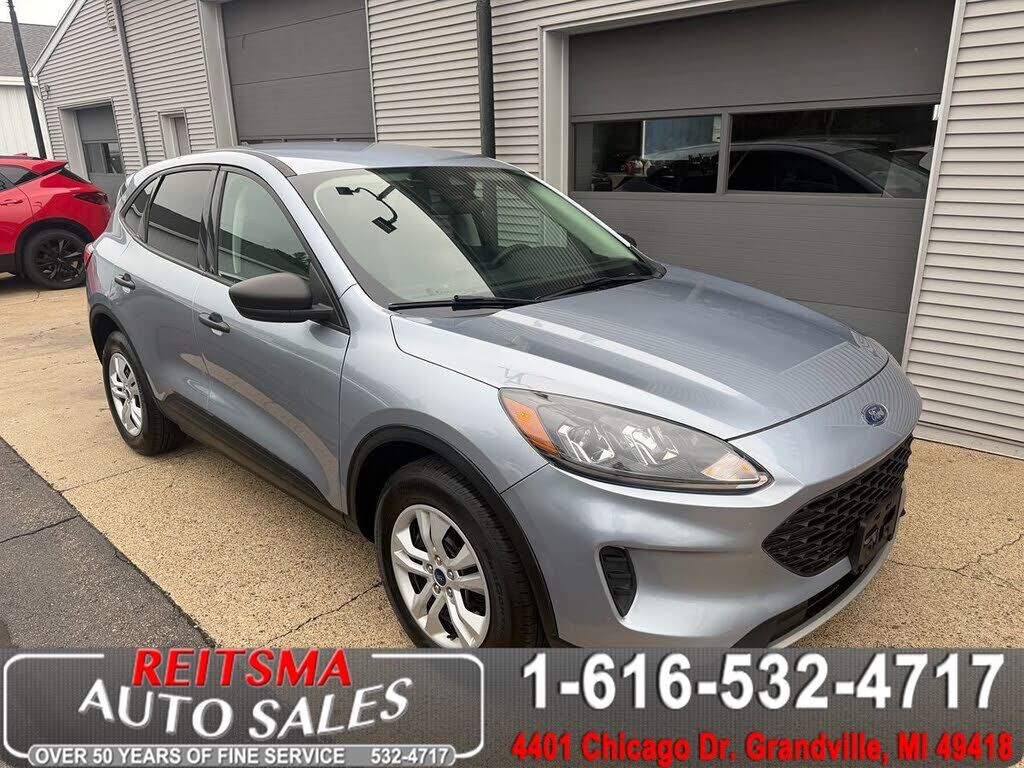 2022 FORD Escape