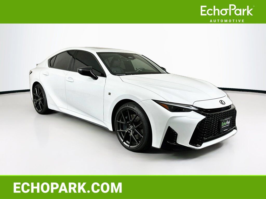 2026 LEXUS IS