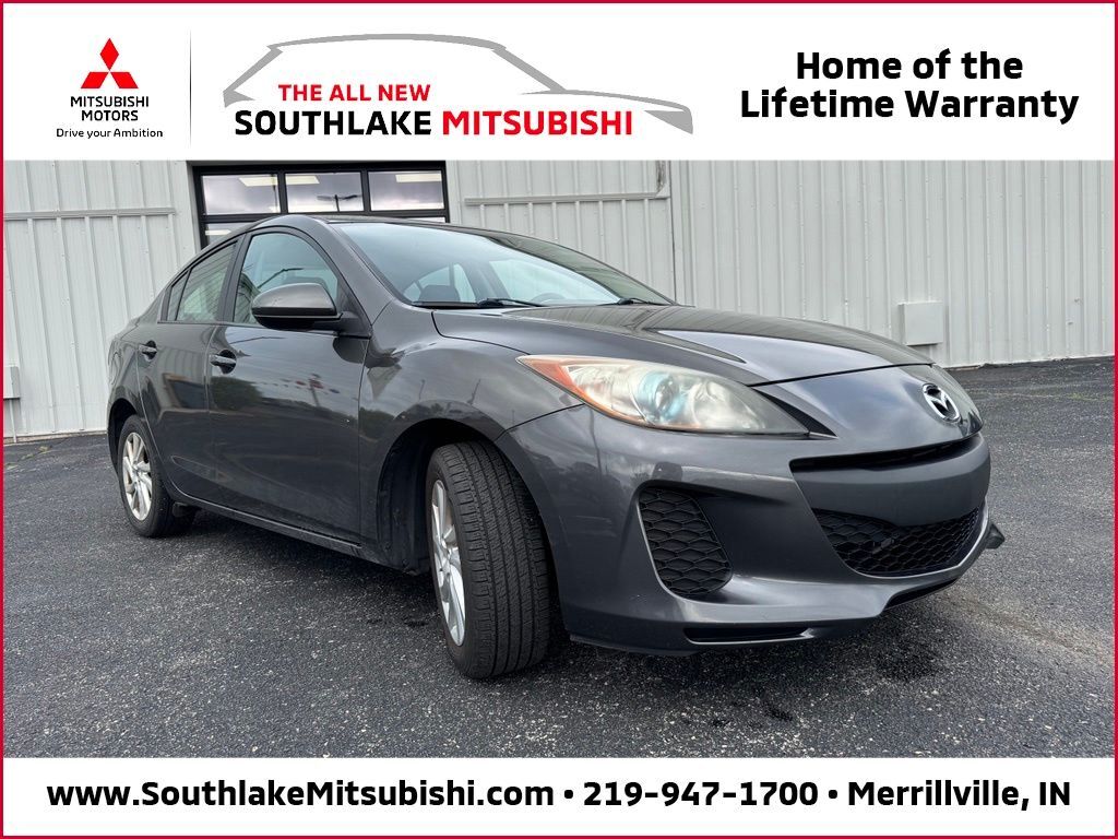 2013 MAZDA Mazda3