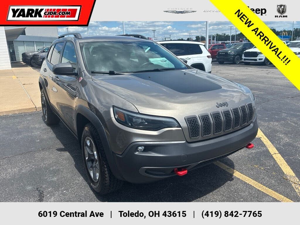 2019 JEEP Cherokee