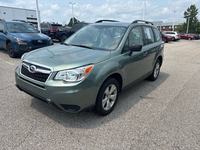 2016 SUBARU Forester
