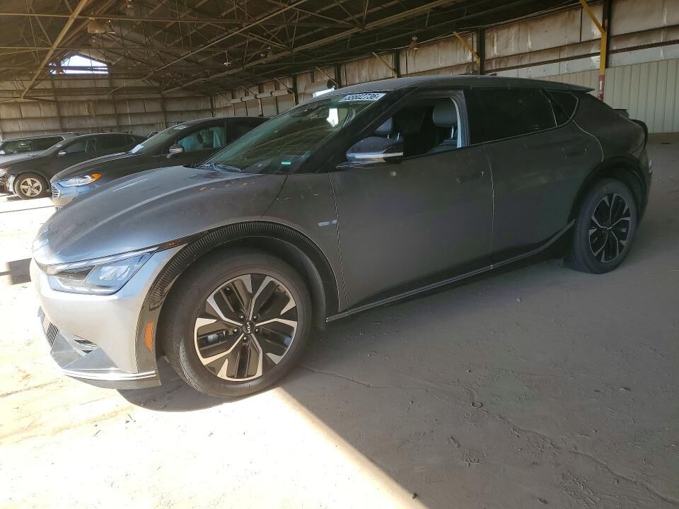 2022 KIA EV6