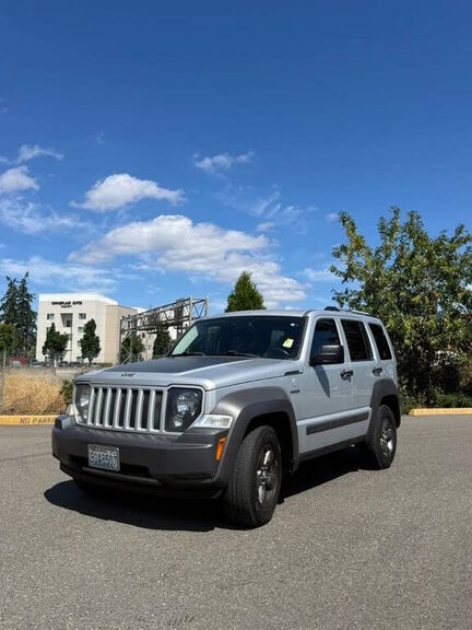 2011 JEEP Liberty