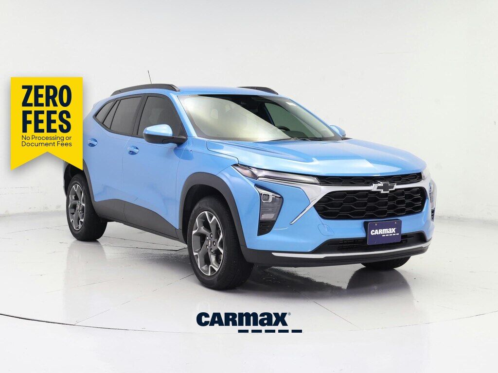 2025 CHEVROLET Trax