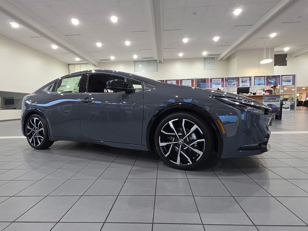 2026 TOYOTA Prius