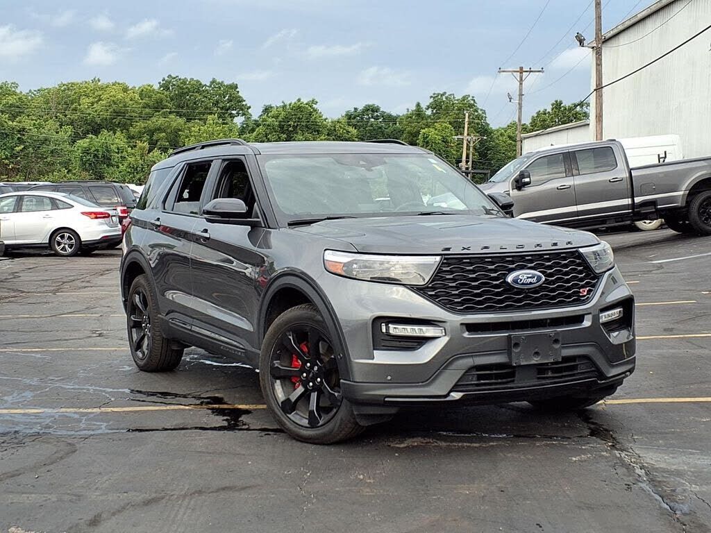 2023 FORD Explorer