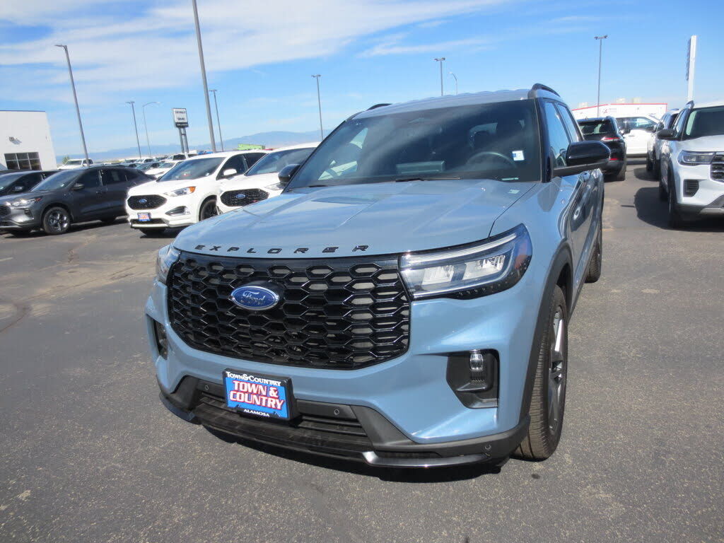2025 FORD Explorer