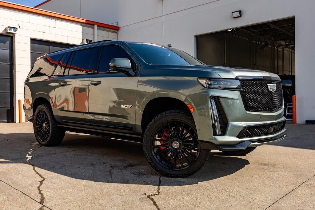 2024 CADILLAC Escalade ESV