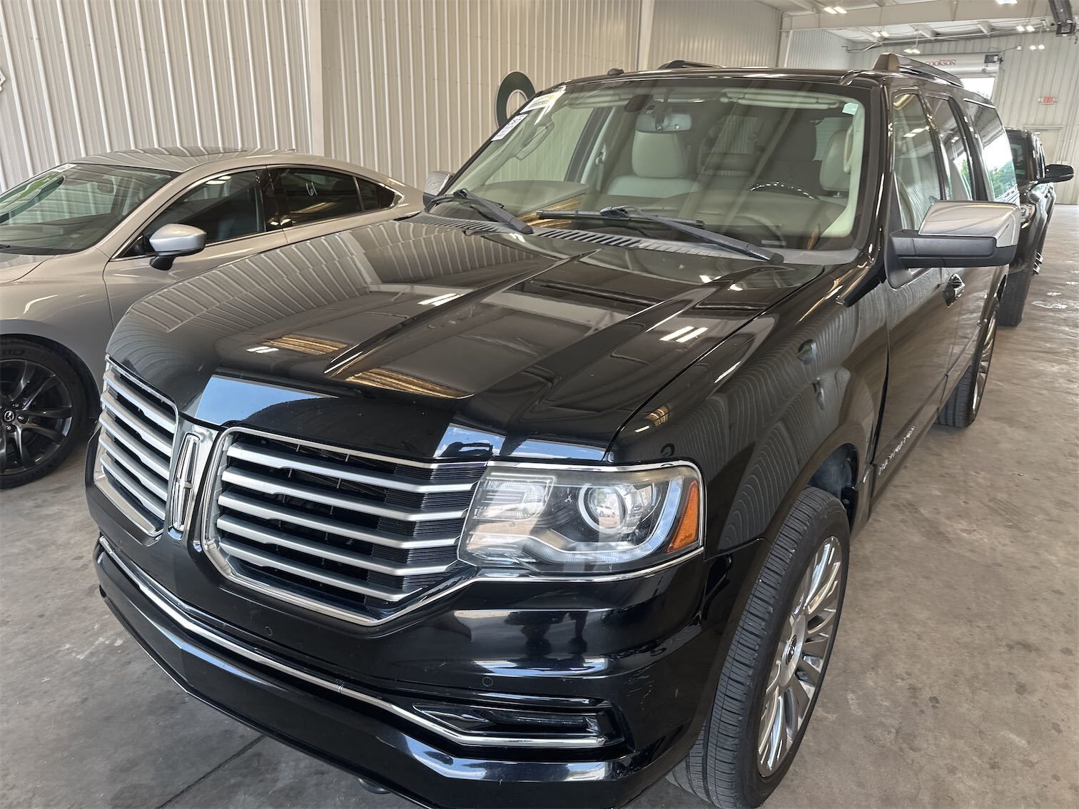 Lincoln Navigator L