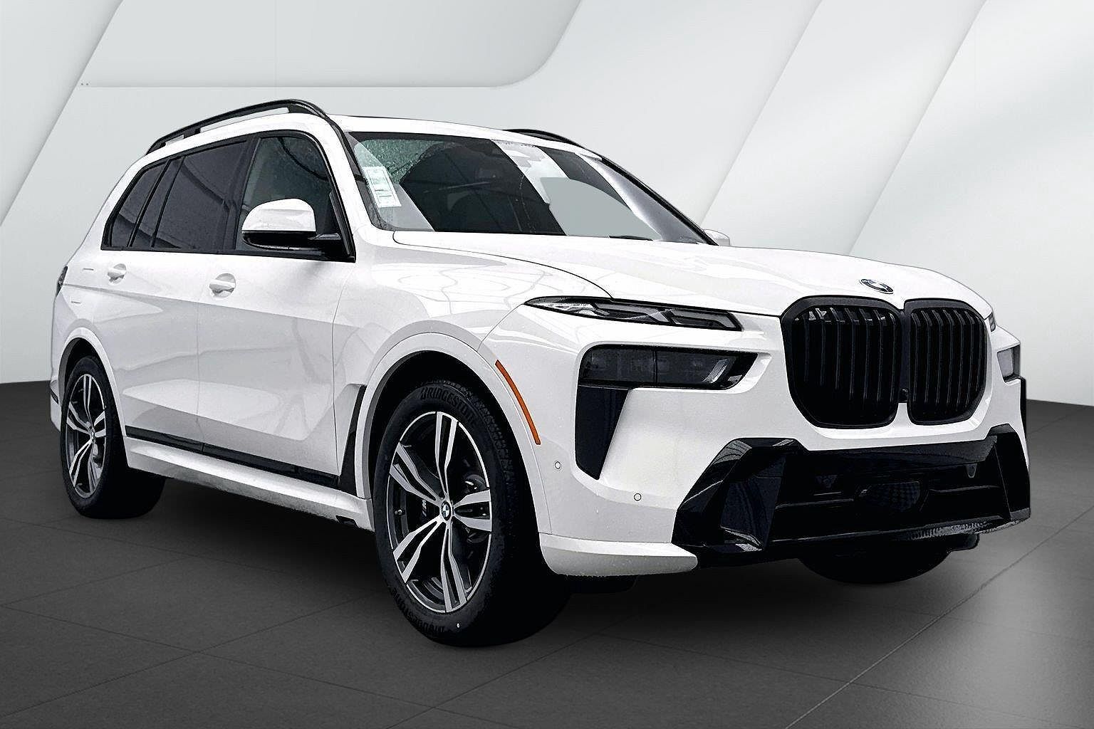 2027 BMW X7