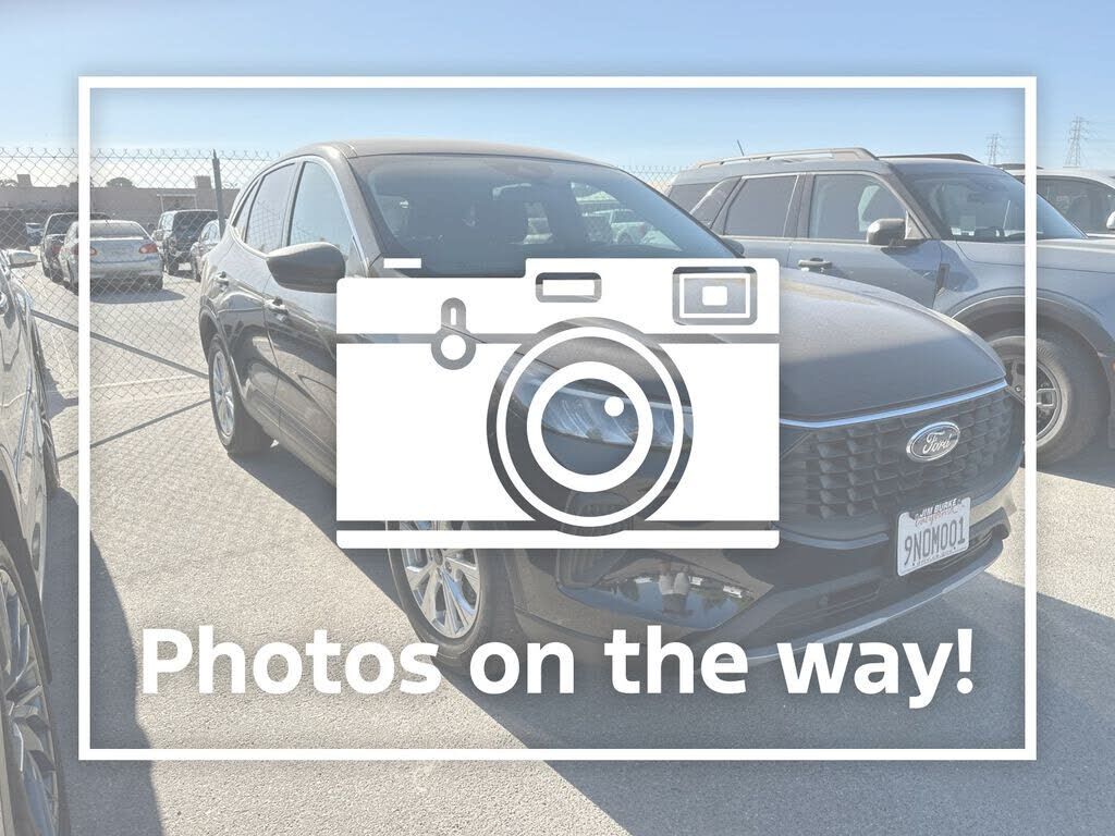 2024 FORD Escape