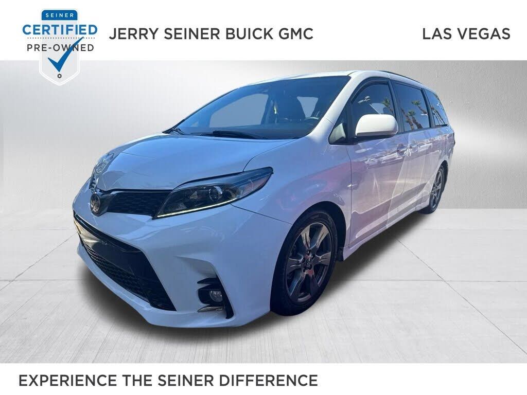 2018 TOYOTA Sienna