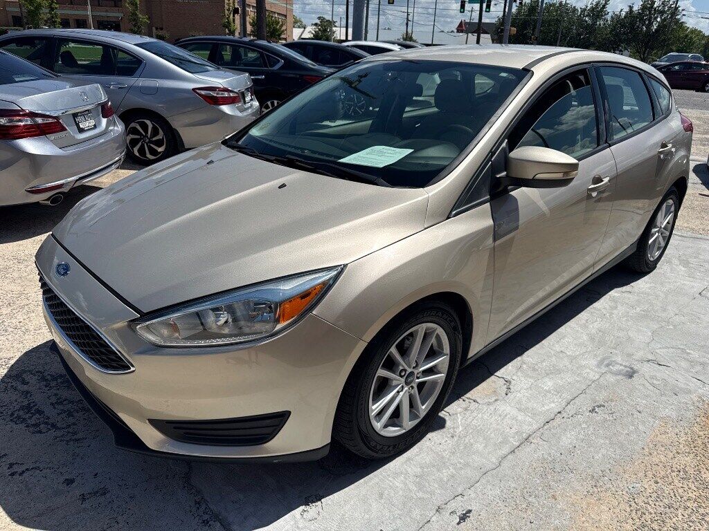 2017 FORD Focus