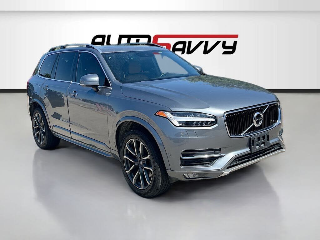 2017 VOLVO XC90