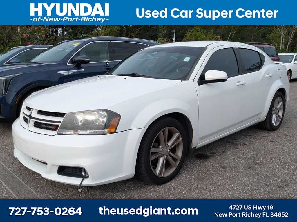2014 DODGE Avenger