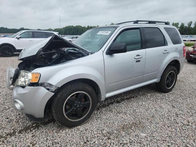 2011 FORD Escape