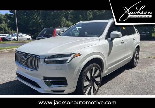2024 VOLVO XC90