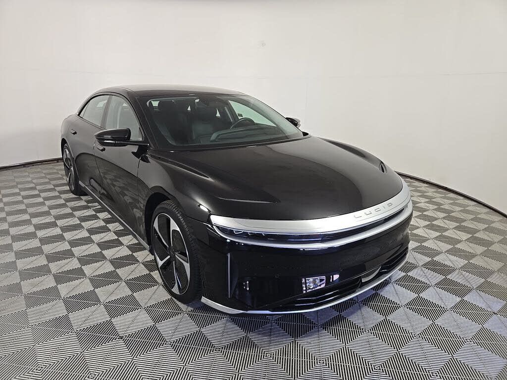 2025 LUCID Air