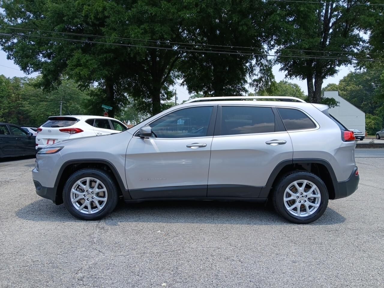 2018 JEEP Cherokee