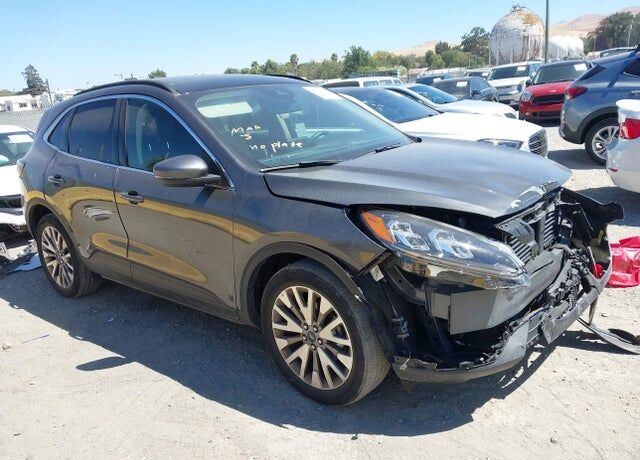 2020 FORD Escape
